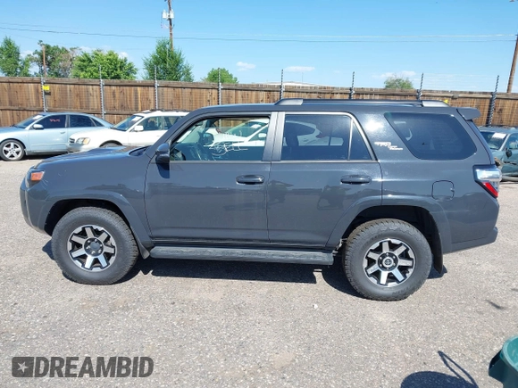 2024 Toyota 4Runner TRD Off Road with VIN JTERU5JR9R6228218, listed as a IAAI auction lot 42593528 with 37,698 mi miles and . Bid and sale history available at DreamBid. Image 15.