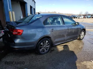 2015 Volkswagen Jetta Sedan 1.8T SE with VIN 3VWD07AJ7FM267463, listed as a Copart auction lot 89084895 with 106,789 mi miles and Salvage Title. Bid and sale history available at carsss.com. Image 3.