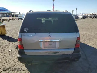 2005 Mercedes-Benz M-Class 3.7L with VIN 4JGAB57E75A552279, listed as a Copart auction lot 80696054 with 283,799 mi miles and Salvage Title. Bid and sale history available at carsss.com. Image 6.