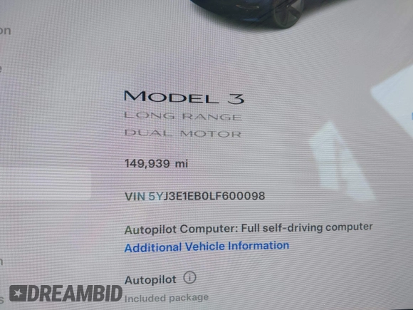 2020 Tesla Model 3 Long Range z VIN 5YJ3E1EB0LF600098, wystawiony jako IAAI lot #41071258 z przebiegiem 149 939 mil mil oraz . Historia ofert i sprzedaży dostępna na DreamBid. Obrazek 16.