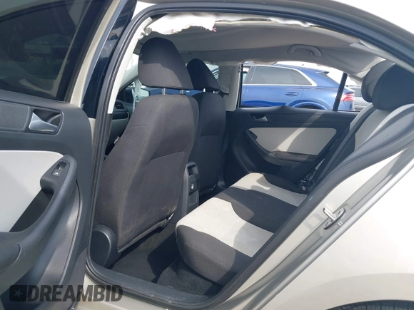 2015 Volkswagen Jetta S с VIN 3VW2K7AJ6FM261493, выставлен на аукционе IAAI как лот 41691294 с пробегом 161 403 миль миль и . История ставок и продаж доступна на DreamBid. Изображение 8.