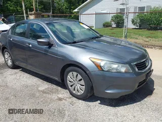 2010 Honda Accord LX z VIN 1HGCP2E35AA031149, wystawiony jako IAAI lot #42254496 z przebiegiem 184 640 mil mil oraz . Historia ofert i sprzedaży dostępna na DreamBid. Obrazek 1.