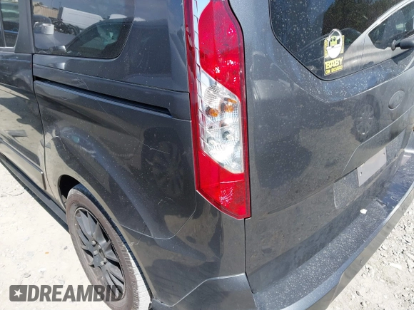 2019 Ford Transit Connect XLT z VIN NM0GE9F25K1426807, wystawiony jako IAAI lot #41877730 z przebiegiem 85 305 mil mil oraz . Historia ofert i sprzedaży dostępna na DreamBid. Obrazek 19.