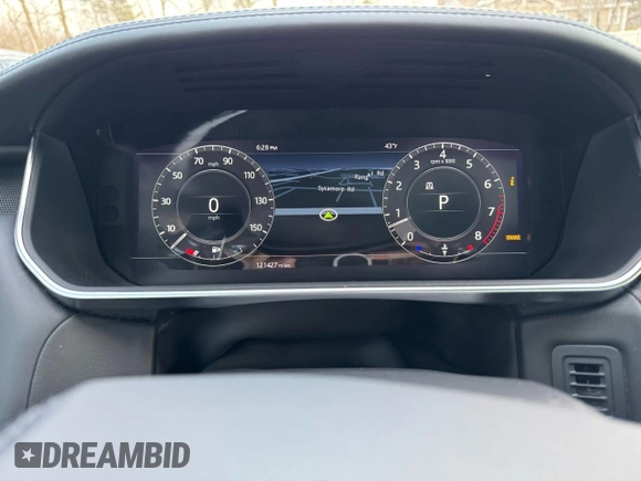 2018 Land Rover Range Rover Sport HSE Dynamic with VIN SALWV2SV1JA401013, listed as a Copart auction lot 49543845 with 121,427 mi miles and Clean Title. Bid and sale history available at carsss.com. Image 8.