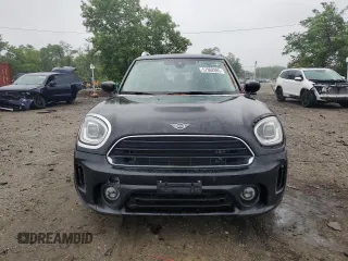 2022 MINI Countryman Cooper z VIN WMZ23BR04N3N59815, wystawiony jako Copart lot #57962985 z przebiegiem 55 589 mil mil oraz Czysty tytuł • Clean title. Historia ofert i sprzedaży dostępna na DreamBid. Obrazek 5.