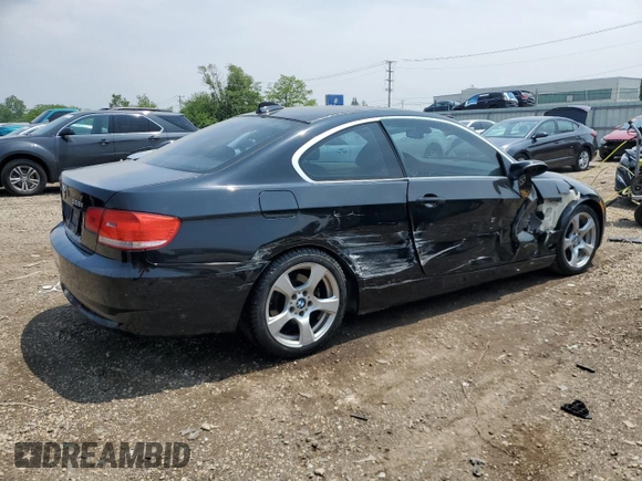 2007 BMW 3 Series 328i z VIN WBAWB33577PV70332, wystawiony jako Copart lot #59119955 z przebiegiem 149 705 mil mil oraz Szkoda całkowita • Salvage title. Historia ofert i sprzedaży dostępna na DreamBid. Obrazek 3.