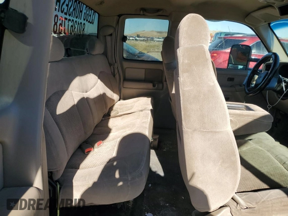 2001 Chevrolet Silverado 1500 LS with VIN 1GCEC19V11E232175, listed as a Copart auction lot 79202904 with 309,623 mi miles and Salvage Title. Bid and sale history available at DreamBid. Image 10.