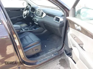 2016 Kia Sorento EX with VIN 5XYPHDA18GG039543, listed as a IAAI auction lot 42016459 with 64,121 mi miles and . Bid and sale history available at DreamBid. Image 5.