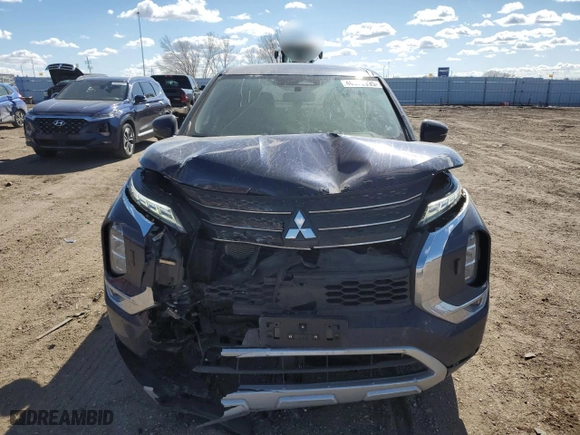 2023 Mitsubishi Outlander SE with VIN JA4J4UA81PZ039927, listed as a Copart auction lot 46372995 with 23,042 mi miles and Salvage Title. Bid and sale history available at carsss.com. Image 5.