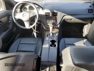 2008 Mercedes-Benz C 350 Sport with VIN WDDGF56X68F165483, listed as a Copart auction lot 43934344 with 109,454 mi miles and Salvage Title. Bid and sale history available at DreamBid. Image 8.