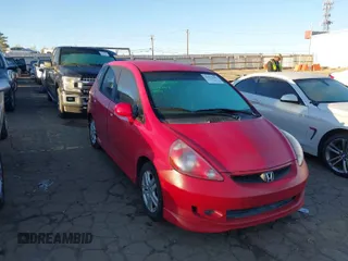 2007 Honda Fit Sport with VIN JHMGD38637S009561, listed as a IAAI auction lot 41875485 with 104,788 mi miles. Bid and sale history available at carsss.com. Image 1.