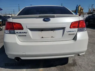 2010 Subaru Legacy Limited Moon z VIN 4S3BMBK62A3219049, wystawiony jako Copart lot #58234825 z przebiegiem 192 719 mil mil oraz Szkoda całkowita • Salvage title. Historia ofert i sprzedaży dostępna na DreamBid. Obrazek 6.