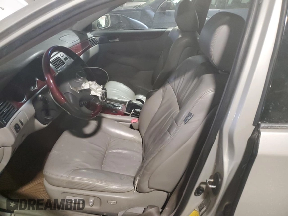 2004 Lexus ES 350 with VIN JTHBA30G545039548, listed as a Copart auction lot 48372485 with 211,476 mi miles and Salvage Title. Bid and sale history available at DreamBid. Image 7.