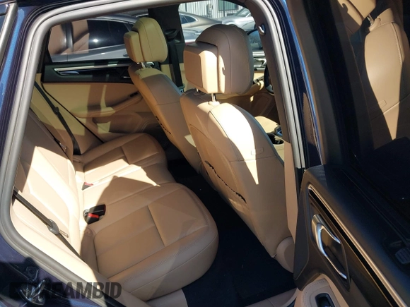2021 Porsche Macan S with VIN WP1AB2A53MLB38137, listed as a IAAI auction lot 41668798 with 109,652 mi miles and . Bid and sale history available at DreamBid. Image 8.