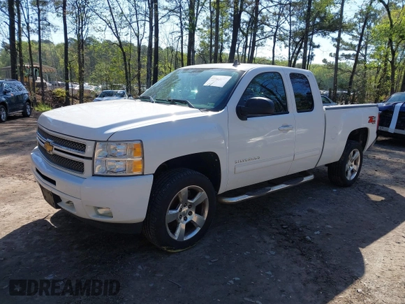 2012 Chevrolet Silverado 1500 LT with VIN 1GCRKSE74CZ101903, listed as a IAAI auction lot 41961697 with 199,626 mi miles. Bid and sale history available at carsss.com. Image 17.