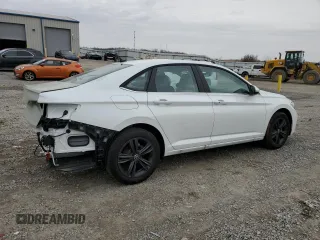2024 Volkswagen Jetta SE with VIN 3VW7M7BU3RM061457, listed as a Copart auction lot 48192635 with 949 mi miles and Non repairable. Bid and sale history available at DreamBid. Image 3.