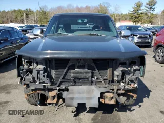 2003 Chevrolet Silverado 1500 LS with VIN 1GCEK14V23Z259763, listed as a Copart auction lot 49145915 with 104,897 mi miles and Salvage Title. Bid and sale history available at DreamBid. Image 5.