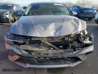 2024 Hyundai Elantra Essential with VIN KMHLM4DG9RU776595, listed as a Copart auction lot 47137105 with 1,716 mi miles and Salvage Title. Bid and sale history available at carsss.com. Image 5.