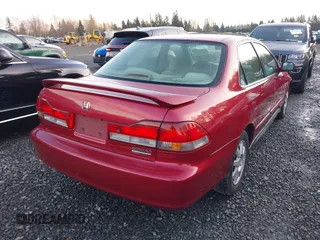 2002 Honda Accord SE z VIN JHMCG56772C009398, wystawiony jako IAAI lot #41365741 z przebiegiem 269 525 mil mil oraz . Historia ofert i sprzedaży dostępna na DreamBid. Obrazek 4.