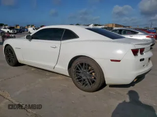 2012 Chevrolet Camaro 1LT with VIN 2G1FB1E33C9146313, listed as a Copart auction lot 61864195 with 235,453 mi miles and Salvage title. Bid and sale history available at DreamBid. Image 2.