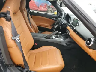 2018 FIAT 124 Spider Abarth z VIN JC1NFAEKXJ0134338, wystawiony jako Copart lot #54186974 z przebiegiem 75 983 mil mil oraz Szkody całkowita. Historia ofert i sprzedaży dostępna na DreamBid. Obrazek 11.