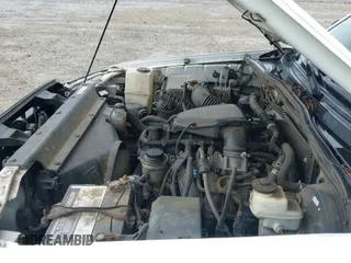 2014 Toyota Tacoma PreRunner z VIN 5TFJX4GN5EX036774, wystawiony jako IAAI lot #42551132 z przebiegiem 290 488 mil mil oraz . Historia ofert i sprzedaży dostępna na DreamBid. Obrazek 18.