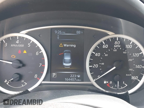 2018 Nissan Sentra SV with VIN 3N1AB7AP4JL641839, listed as a IAAI auction lot 41765372 with 164,407 mi miles and . Bid and sale history available at DreamBid. Image 7.