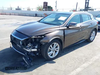 2018 Infiniti QX30 Premium with VIN SJKCH5CP5JA054091, listed as a IAAI auction lot 42471932 with 28,713 mi miles and . Bid and sale history available at DreamBid. Image 6.