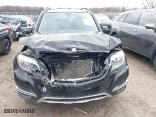 2014 Mercedes-Benz GLK-Class GLK 350 with VIN WDCGG8JB8EG290392, listed as a IAAI auction lot 41794325 with 87,011 mi miles. Bid and sale history available at carsss.com. Image 6.