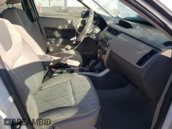 2009 Ford Focus SE with VIN 1FAHP35N69W201339, listed as a Copart auction lot 45280845 with 44,761 mi miles and Non Repairable. Bid and sale history available at carsss.com. Image 5.