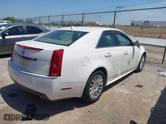 2010 Cadillac CTS Luxury z VIN 1G6DE5EG8A0106576, wystawiony jako IAAI lot #42256108 z przebiegiem 86 740 mil mil oraz . Historia ofert i sprzedaży dostępna na DreamBid. Obrazek 4.