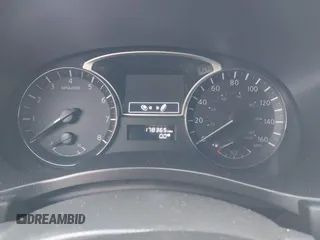 2013 Nissan Pathfinder SV with VIN 5N1AR2MM7DC680238, listed as a IAAI auction lot 41180689 with 178,365 mi miles. Bid and sale history available at carsss.com. Image 7.