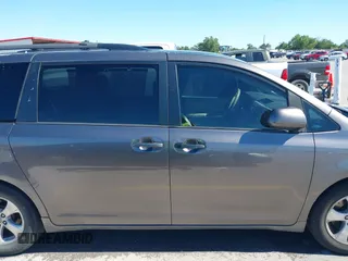 2014 Toyota Sienna LE AAS with VIN 5TDKK3DC8ES457023, listed as a IAAI auction lot 42067713 with 335,130 mi miles. Bid and sale history available at carsss.com. Image 14.