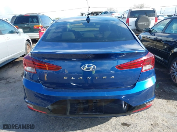 2019 Hyundai Elantra SEL with VIN 5NPD84LF3KH419838, listed as a IAAI auction lot 41915836 with 81,883 mi miles. Bid and sale history available at carsss.com. Image 17.