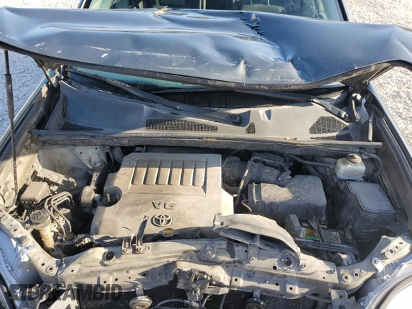 2010 Toyota Highlander Limited with VIN 5TDYK3EH5AS015671, listed as a Copart auction lot 52178215 with 236,380 mi miles and Salvage title. Bid and sale history available at DreamBid. Image 12.