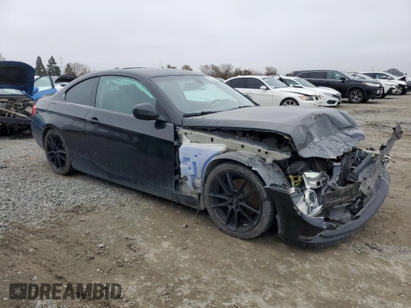 2013 BMW 3 Series 328i z VIN WBAKE5C58DJ106949, wystawiony jako Copart lot #85916804 z przebiegiem 115 016 mil mil oraz Szkoda całkowita • Salvage title. Historia ofert i sprzedaży dostępna na DreamBid. Obrazek 4.