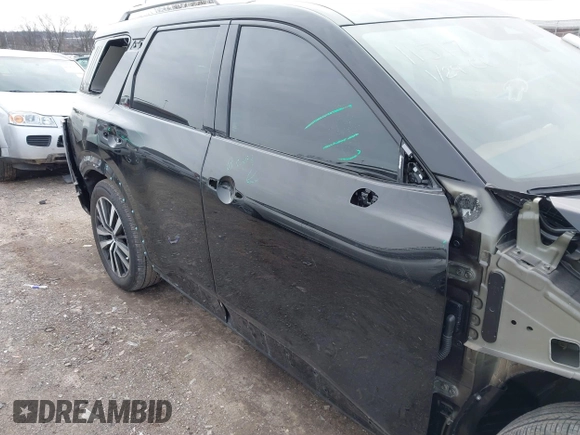 2023 Nissan Pathfinder Platinum with VIN 5N1DR3DG6PC257054, listed as a IAAI auction lot 41565552 with 9,952 mi miles and . Bid and sale history available at DreamBid. Image 22.