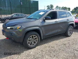 2022 Jeep Cherokee Trailhawk с VIN 1C4PJMBX7ND546193, выставлен на аукционе IAAI как лот 42785874 с пробегом 19 252 миль миль и . История ставок и продаж доступна на DreamBid. Изображение 18.