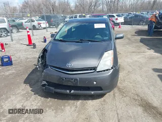 2009 Toyota Prius with VIN JTDKB20U693489002, listed as a IAAI auction lot 41881663 with 220,289 mi miles. Bid and sale history available at carsss.com. Image 12.