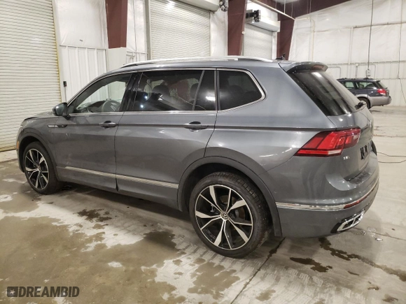 2024 Volkswagen Tiguan SEL R-Line with VIN 3VV4B7AX9RM154122, listed as a Copart auction lot 81941504 with 936 mi miles and Salvage Title. Bid and sale history available at carsss.com. Image 2.