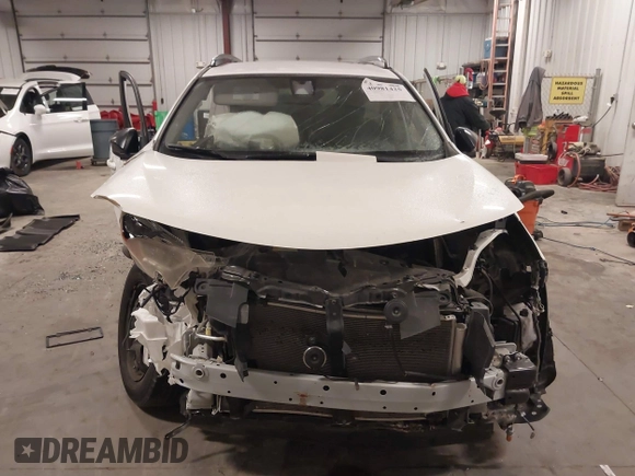 2017 Toyota RAV4 LE with VIN 2T3ZFREV3HW361700, listed as a IAAI auction lot 40981425 with Not Provided miles and . Bid and sale history available at carsss.com. Image 13.