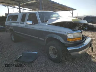 1992 Ford F-150 with VIN 1FTEX14H8NKA72468, listed as a Copart auction lot 44779615 with 134,038 mi miles and Salvage Title. Bid and sale history available at DreamBid. Image 4.