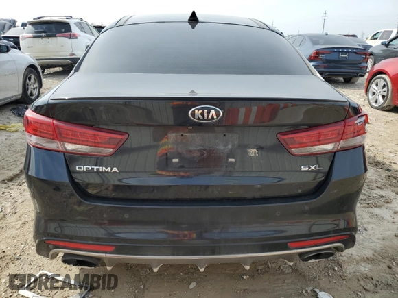 2017 Kia Optima SX Limited z VIN 5XXGV4L25HG159742, wystawiony jako Copart lot #44979005 z przebiegiem 140 289 mil mil oraz Szkoda całkowita • Salvage title. Historia ofert i sprzedaży dostępna na DreamBid. Obrazek 6.