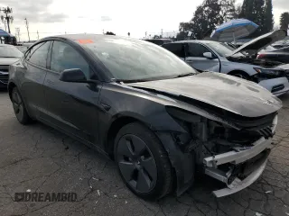2023 Tesla Model 3 z VIN 5YJ3E1EA7PF460323, wystawiony jako Copart lot #44800265 z przebiegiem 47 702 mil mil oraz Nie do naprawy • Non repairable. Historia ofert i sprzedaży dostępna na DreamBid. Obrazek 4.