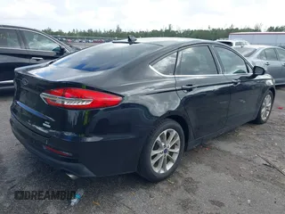 2020 Ford Fusion SE with VIN 3FA6P0HDXLR170082, listed as a IAAI auction lot 40743626 with 53,055 mi miles. Bid and sale history available at carsss.com. Image 4.