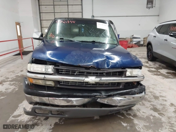 2000 Chevrolet Silverado 1500 LS with VIN 2GCEC19T3Y1333843, listed as a IAAI auction lot 41721344 with 1 mi miles. Bid and sale history available at carsss.com. Image 12.