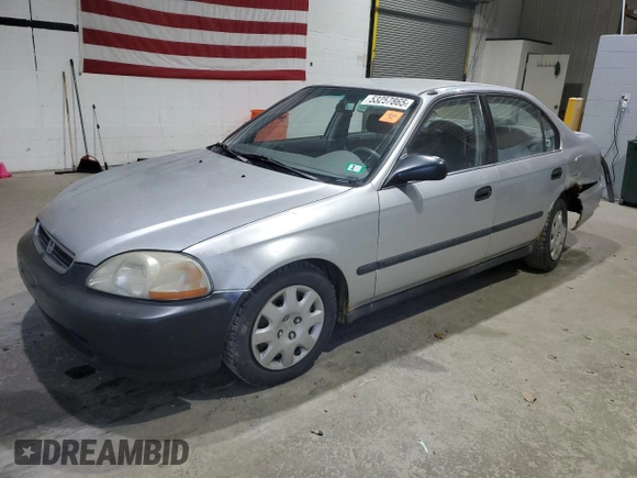 1998 Honda Civic LX with VIN 2HGEJ6675WH554442, listed as a Copart auction lot 53257865 with 104,597 mi miles and Clean Title. Bid and sale history available at DreamBid. Image 1.