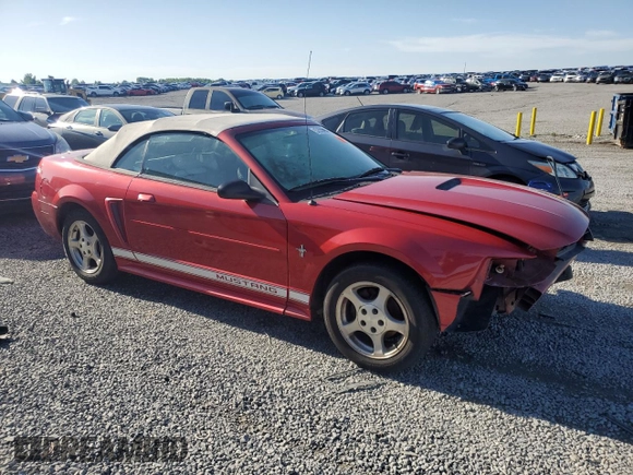 2002 Ford Mustang Deluxe с VIN 1FAFP44432F201391, выставлен на аукционе Copart как лот 57533095 с пробегом 105 314 миль миль и Списание • Salvage title. История ставок и продаж доступна на DreamBid. Изображение 4.