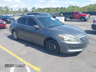 2011 Honda Accord EX with VIN 1HGCP2E71BA036692, listed as a IAAI auction lot 41942166 with 189,235 mi miles and . Bid and sale history available at DreamBid. Image 1.