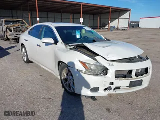 2012 Nissan Maxima 3.5 SV with VIN 1N4AA5AP9CC827871, listed as a IAAI auction lot 41211754 with 122,921 mi miles. Bid and sale history available at carsss.com. Image 1.